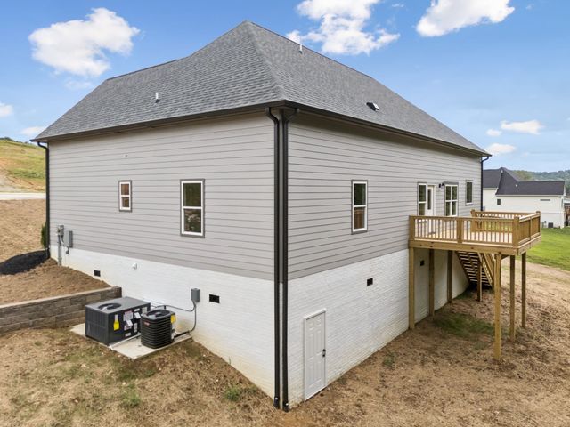 123 Casey Street, Brush Creek, TN 38547