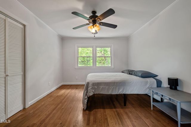 614 Ridgeway Drive, Burlington, NC 27217