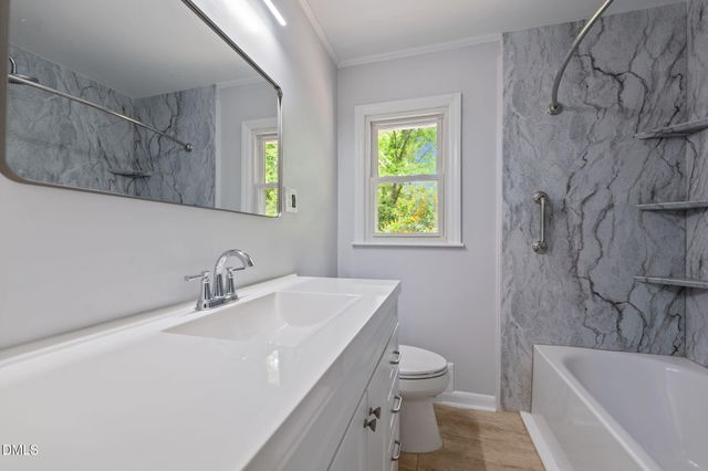 614 Ridgeway Drive, Burlington, NC 27217