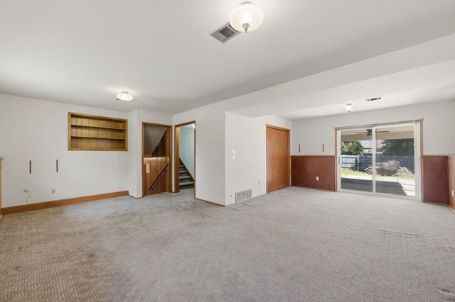 800 E Sunrise, Derby, KS 67037