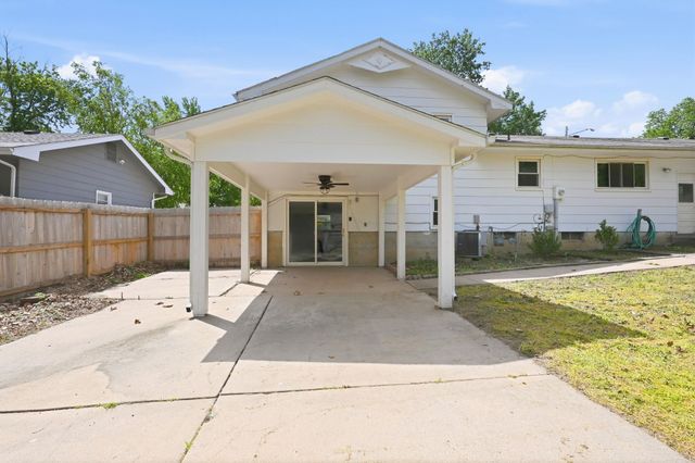 800 E Sunrise, Derby, KS 67037