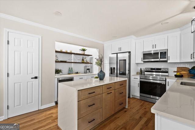 4159 King Valley Drive SE, Smyrna, GA 30082