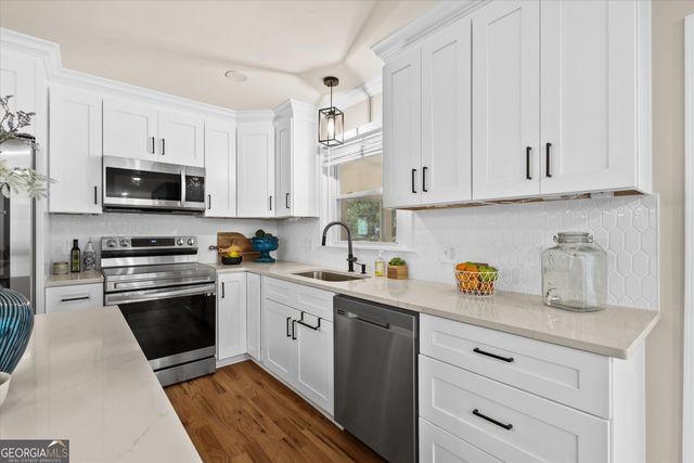 4159 King Valley Drive SE, Smyrna, GA 30082