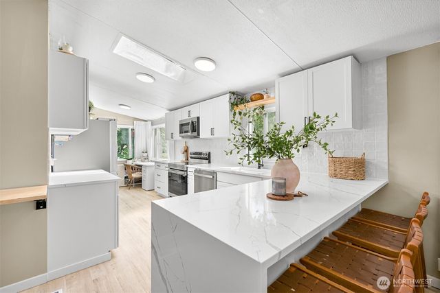 4702 Anderson Road, Blaine, WA 98230