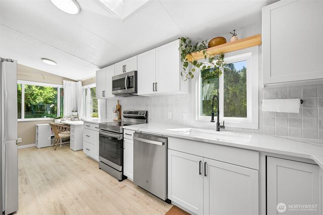4702 Anderson Road, Blaine, WA 98230