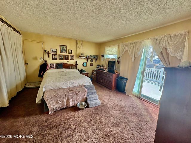 174 Bernard Drive, Manahawkin, NJ 08050