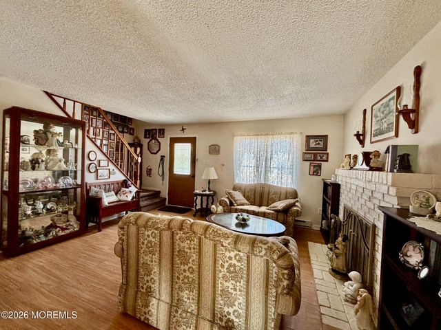 174 Bernard Drive, Manahawkin, NJ 08050