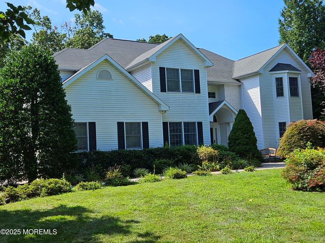 1577 Country Club Lane, Toms River, NJ 08753