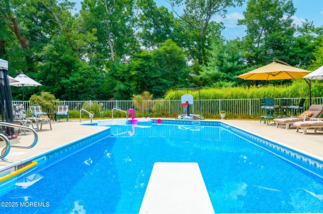 1577 Country Club Lane, Toms River, NJ 08753