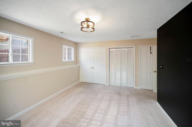 610 KENSINGTON DR, Fredericksburg, VA 22405