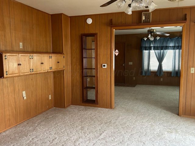 102 Willow Street, Lipscomb, TX 79056