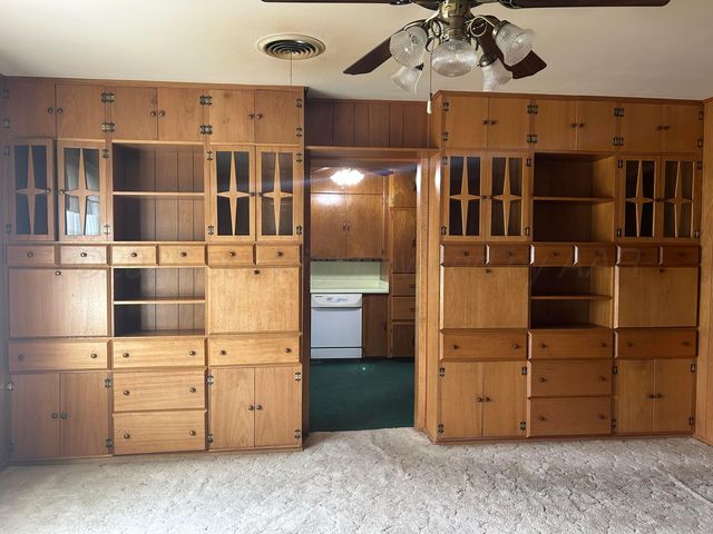 102 Willow Street, Lipscomb, TX 79056