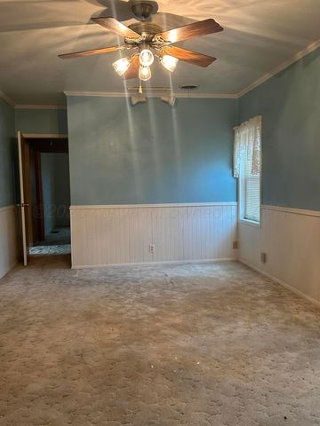 102 Willow Street, Lipscomb, TX 79056