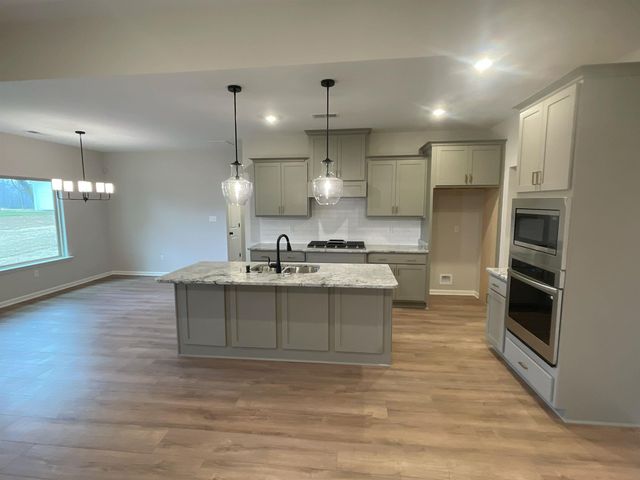 50 DRYSDALE CV, Atoka, TN 38004