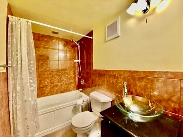 165 Quincy Shore Drive C47, Quincy, MA 02171