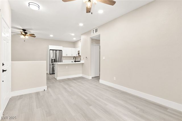 5751 East Hacienda Avenue 159, Las Vegas, NV 89122