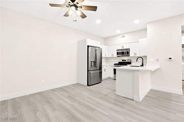 5751 East Hacienda Avenue 159, Las Vegas, NV 89122