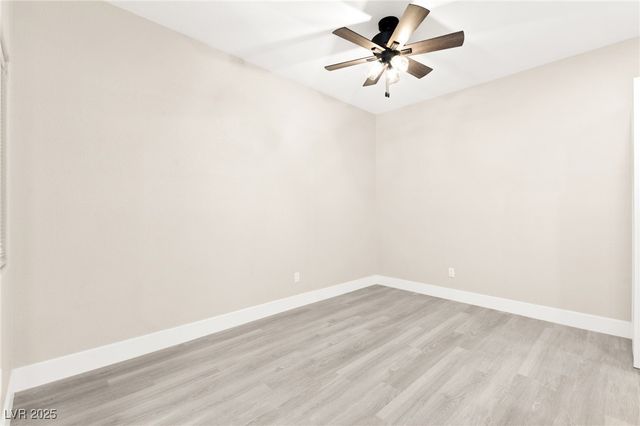 5751 East Hacienda Avenue 159, Las Vegas, NV 89122