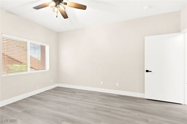 5751 East Hacienda Avenue 159, Las Vegas, NV 89122