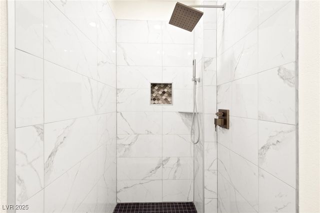 5751 East Hacienda Avenue 159, Las Vegas, NV 89122