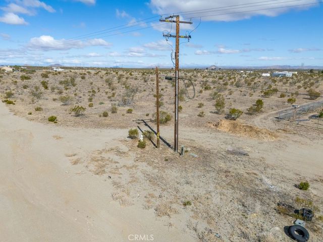0 South, Phelan, CA 92371