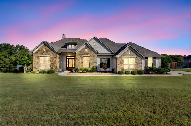 811 San Saba E, Midlothian, TX 76065