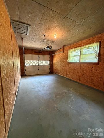 142 Avondale Road, Asheville, NC 28803