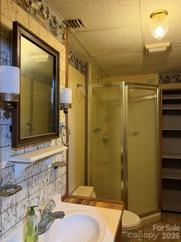 142 Avondale Road, Asheville, NC 28803