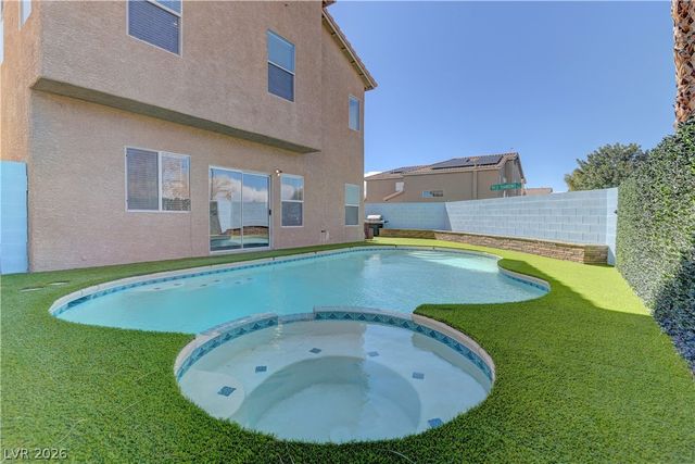 1124 Silver Stone Way, Las Vegas, NV 89123