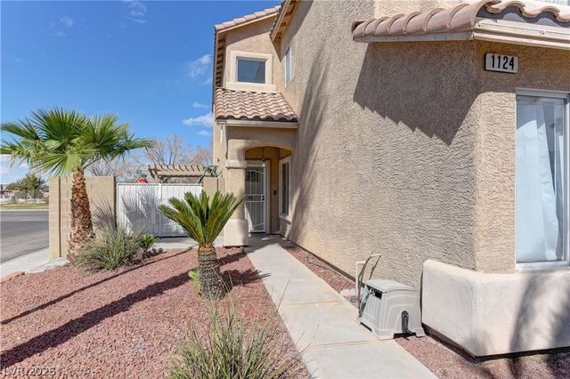 1124 Silver Stone Way, Las Vegas, NV 89123