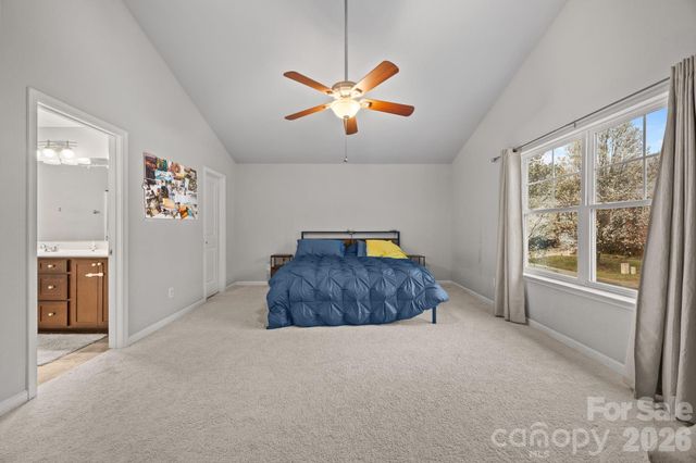 865 Winterside Lane, Winston Salem, NC 27107