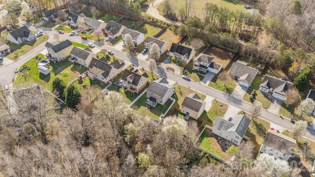 865 Winterside Lane, Winston Salem, NC 27107