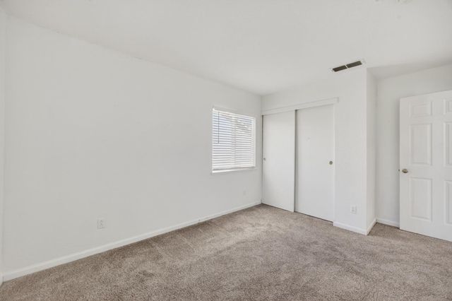 5908 Mclean Dr, Elk Grove, CA 95757