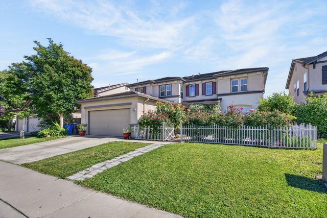5908 Mclean Dr, Elk Grove, CA 95757