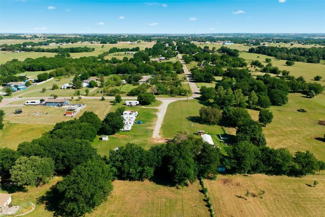 154 FRANKS VILLA, Bruceville, TX 76630