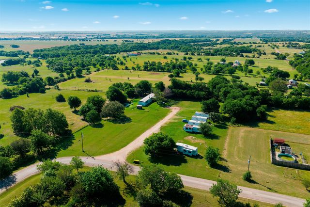 154 FRANKS VILLA, Bruceville, TX 76630