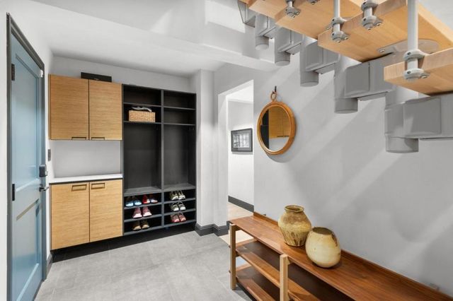 13321 La Paloma Road, Los Altos Hills, CA 94022