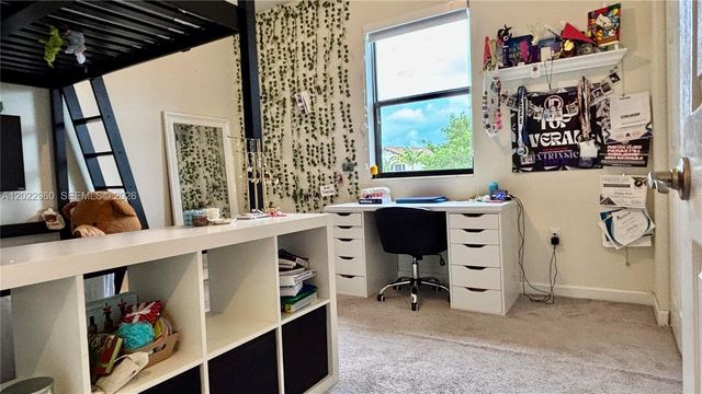 157 NE 25th Ave, Homestead, FL 33033