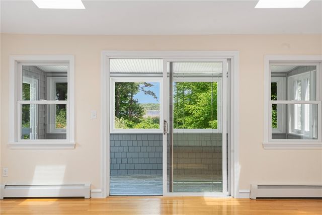 20 Bullock Avenue, Barrington, RI 02806