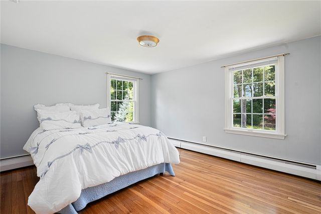 20 Bullock Avenue, Barrington, RI 02806