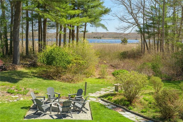 20 Bullock Avenue, Barrington, RI 02806