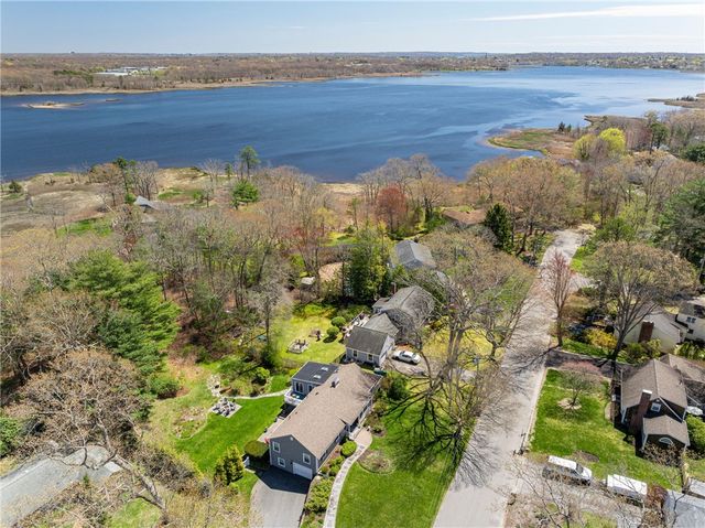 20 Bullock Avenue, Barrington, RI 02806
