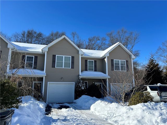 2 Duke Street D, West Warwick, RI 02893