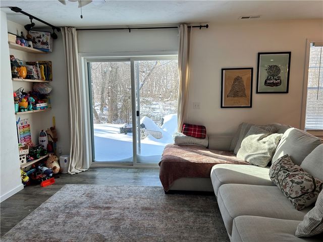 2 Duke Street D, West Warwick, RI 02893