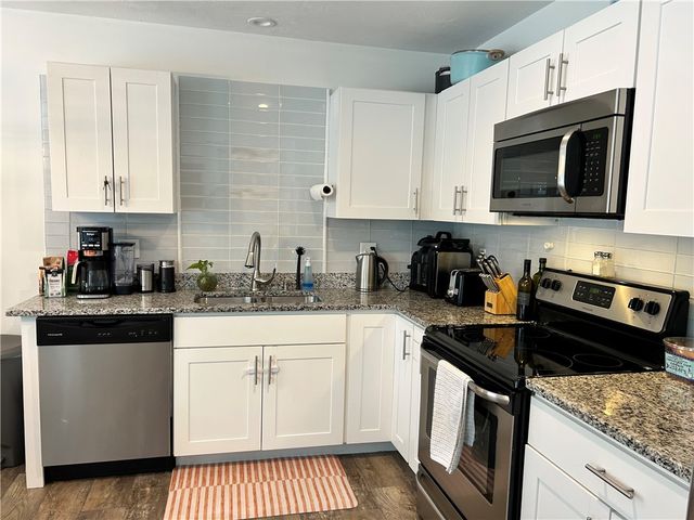 2 Duke Street D, West Warwick, RI 02893