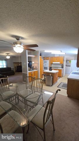 14529 PASSING RD, Bowling Green, VA 22427