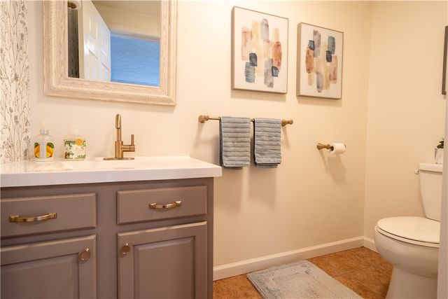 595 Lake Road, Webster, NY 14580