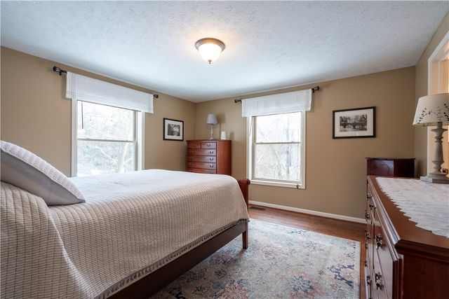 595 Lake Road, Webster, NY 14580