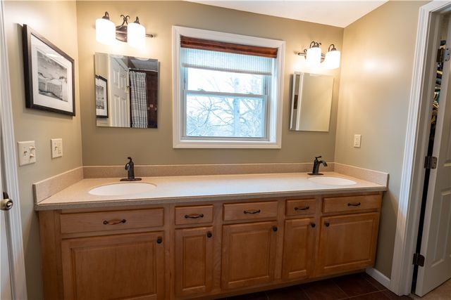 595 Lake Road, Webster, NY 14580