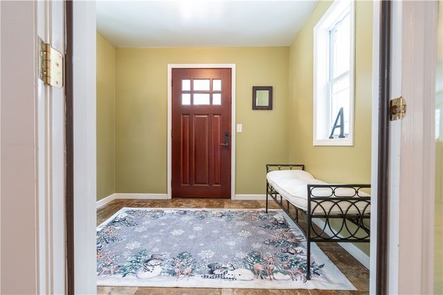 595 Lake Road, Webster, NY 14580